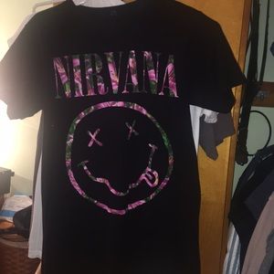 NEW nirvana T shirt